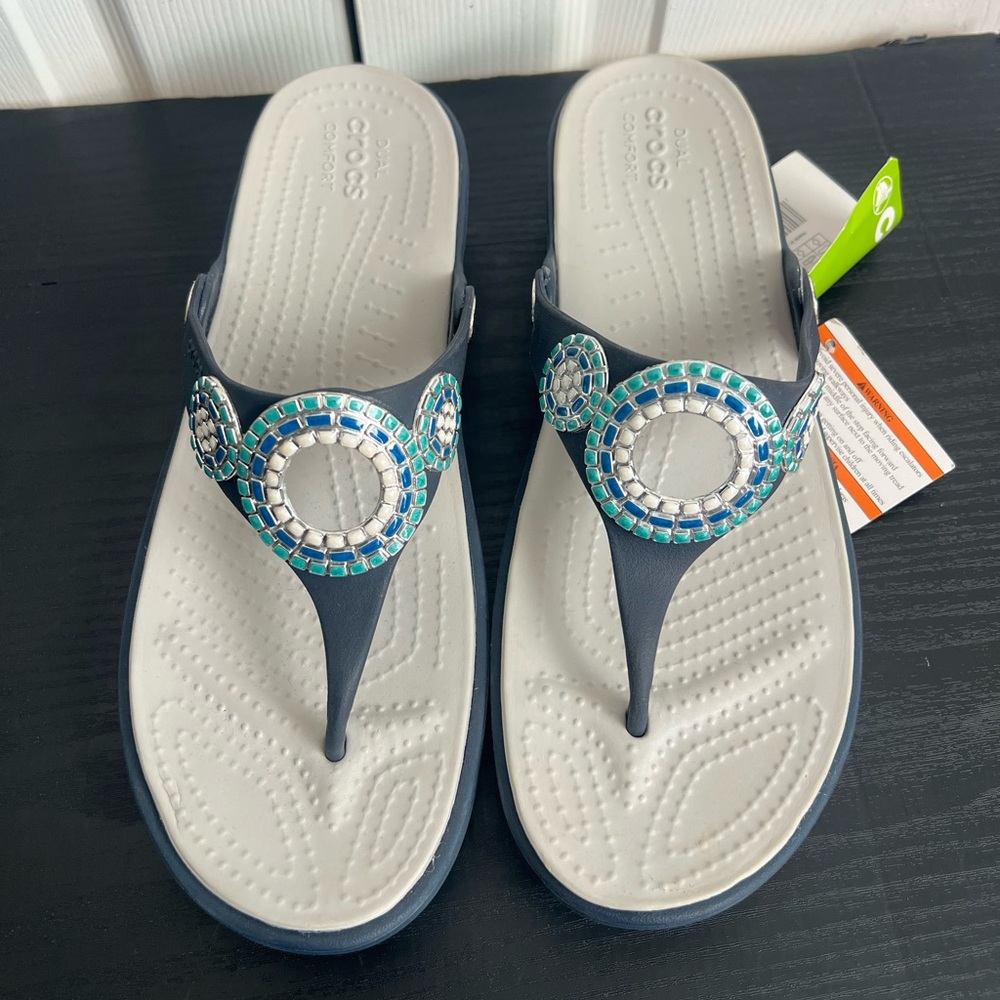 Crocs Womens Thong Sandals Blue/Gray Sanrah Diamante Wedge Size 10